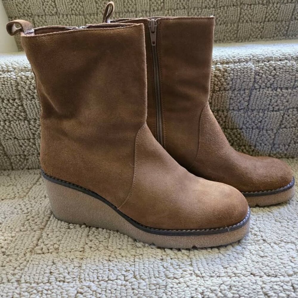 Nice Suede Booties